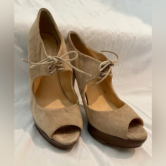 J.Crew Pilar Platform Heels. Style No. 44813 Color: Sandstone Size: 8 1/2 - Picture 6 of 7